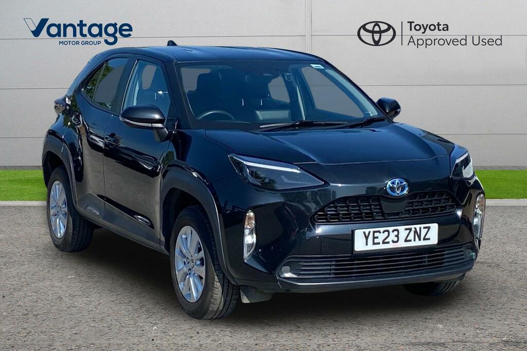 Toyota Yaris Cross 1.5 Vvt-h Icon E-cvt Euro 6 Ss Black