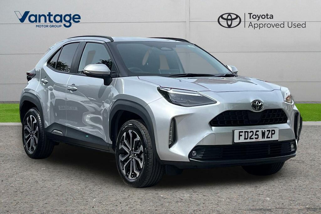 Toyota Yaris Cross 1.5 Vvt-h Design Suv Hybrid E-cvt Euro Silver
