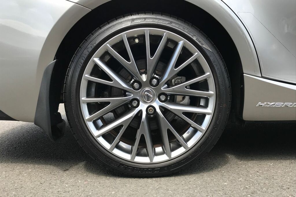 Lexus IS Saloon Brown #24