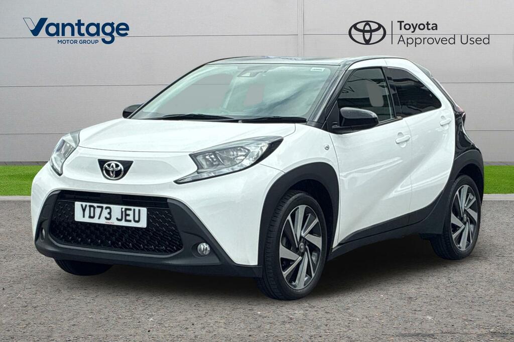Toyota Aygo X 1.0 Vvt-i Edge Euro 6 Ss YD73JEU White #3