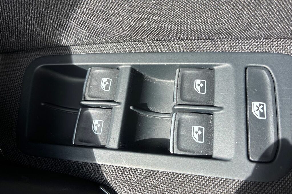 Volkswagen Golf Volkswagen Golf 2.0 Tsi 300 R Dsg White #16