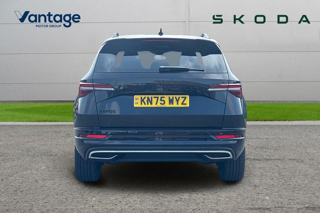 Skoda Karoq 1.5 Tsi Sportline Edition Dsg Black #4