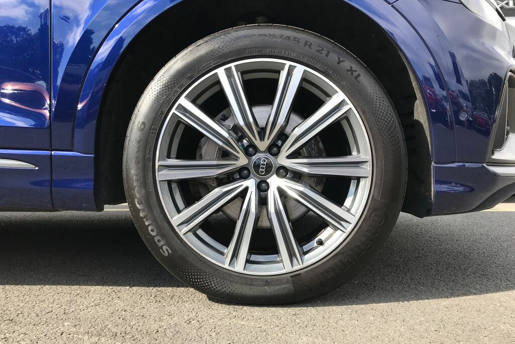 Audi Q8 Audi Estate 50 Tdi Quattro Black Edition Blue #24