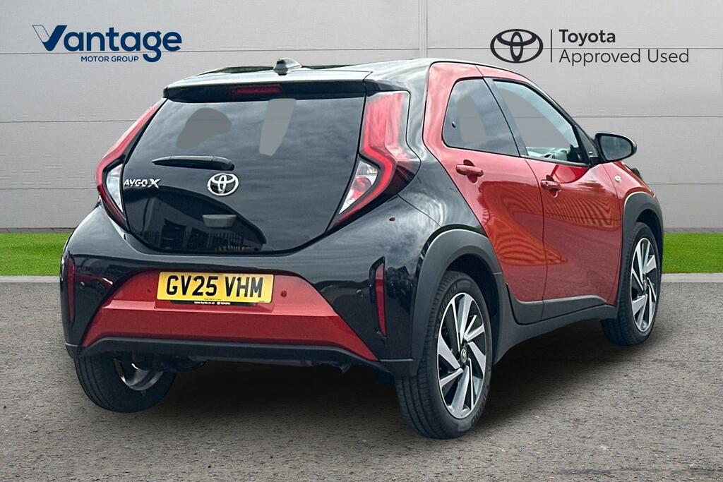 Toyota Aygo X 1.0 Vvt-i Edge Euro 6 Ss GV25VHM Red #2