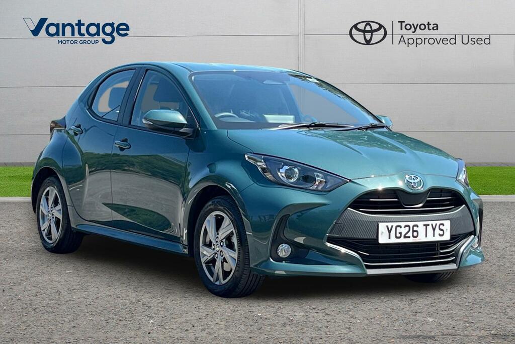 Toyota Yaris 1.5 Vvt-h Icon Hatchback Hybrid E-cvt E Green