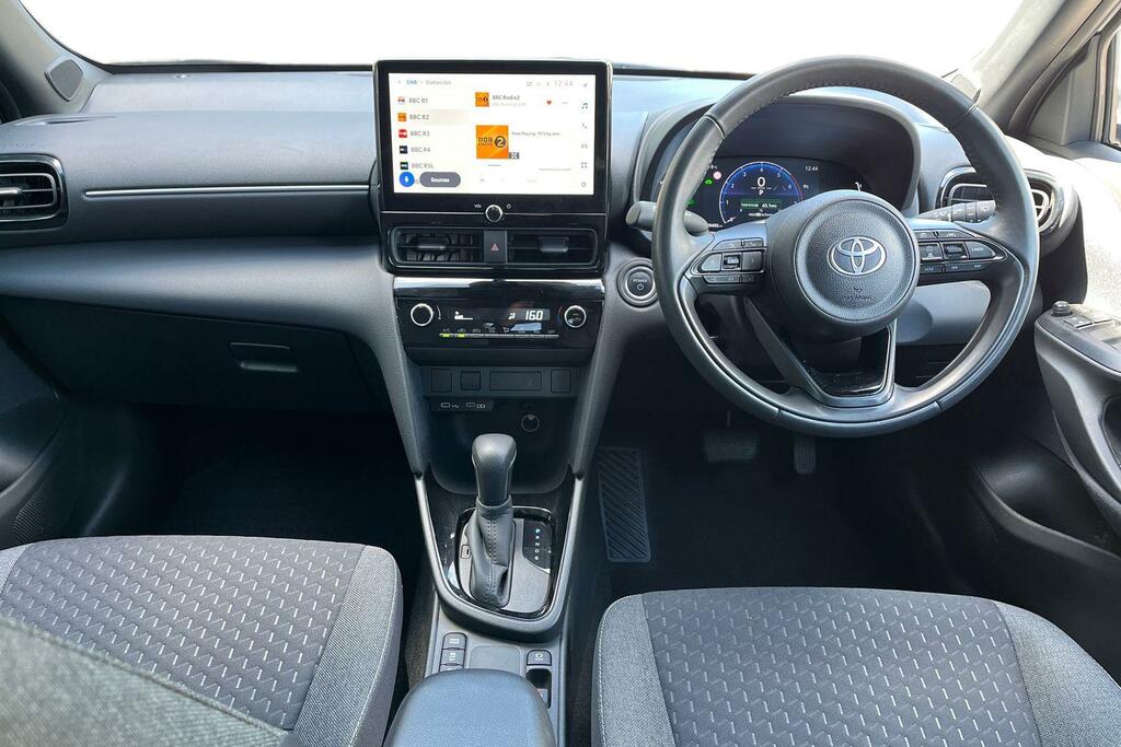 Toyota Yaris Cross 1.5 Vvt-h Design Suv Hybrid E-cvt Euro White #6
