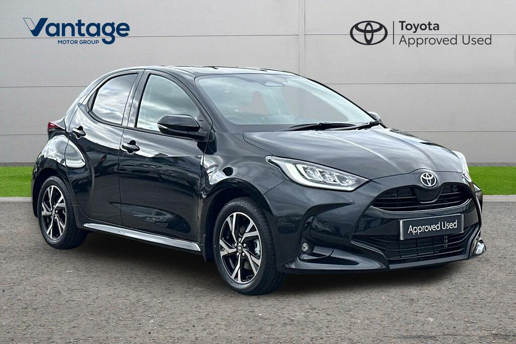 Toyota Yaris 1.5 Vvt-h Design E-cvt Euro 6 Ss Black