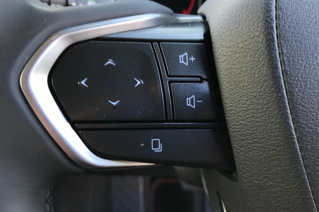 Lexus LBX 1.5 Vvt-ie Takumi Design Suv Hybrid E-c Silver #36