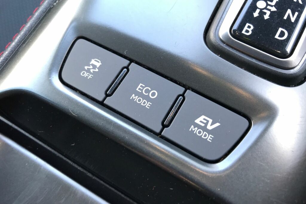 Lexus LBX 1.5 Vvt-ie Takumi Design Suv Hybrid E-c Silver #41
