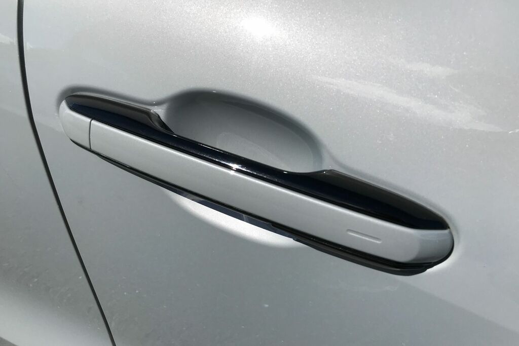 Lexus LBX 1.5 Vvt-ie Takumi Design Suv Hybrid E-c Silver #30