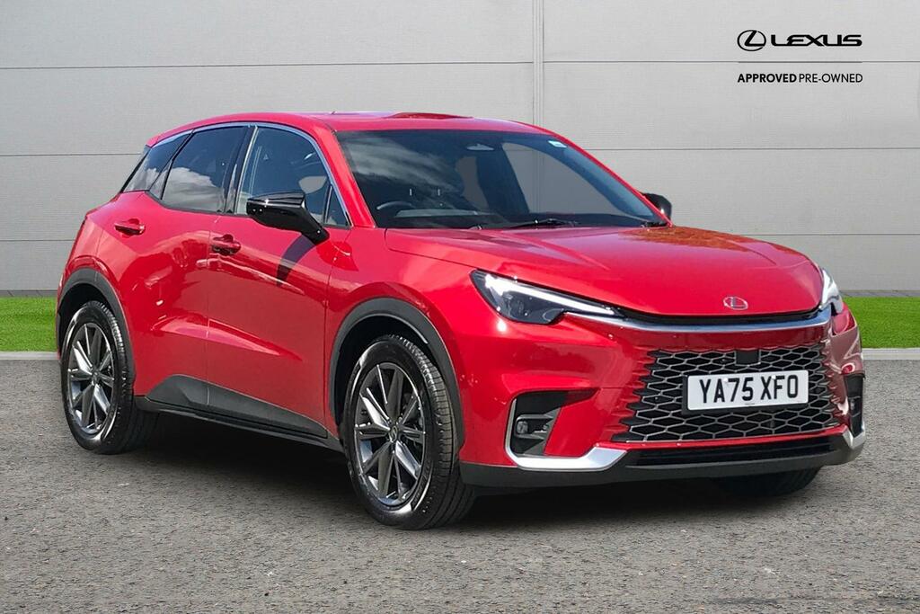 Lexus LBX 1.5 Vvt-ie Takumi E-cvt Euro 6 Ss Red