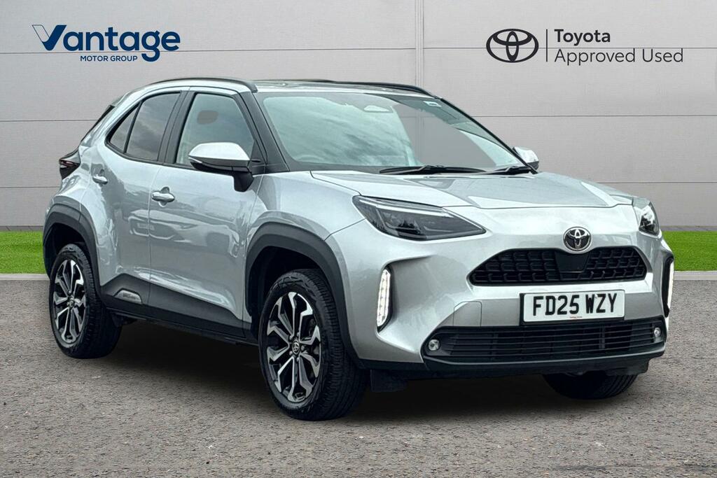 Toyota Yaris Cross 1.5 Vvt-h Design E-cvt Euro 6 Ss Silver