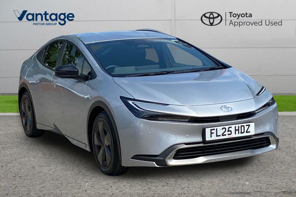 Toyota Prius 2.0 13.6Kwh Design Cvt Euro 6 Ss Silver