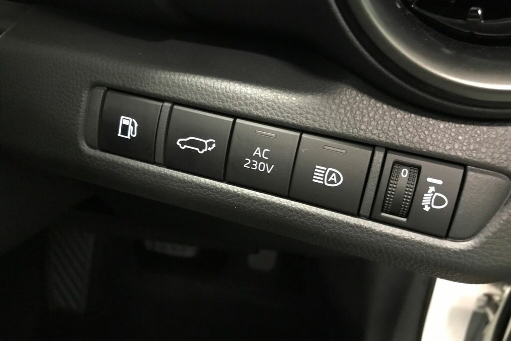 Toyota C-Hr 165Kw Design 77Kwh Blue #33
