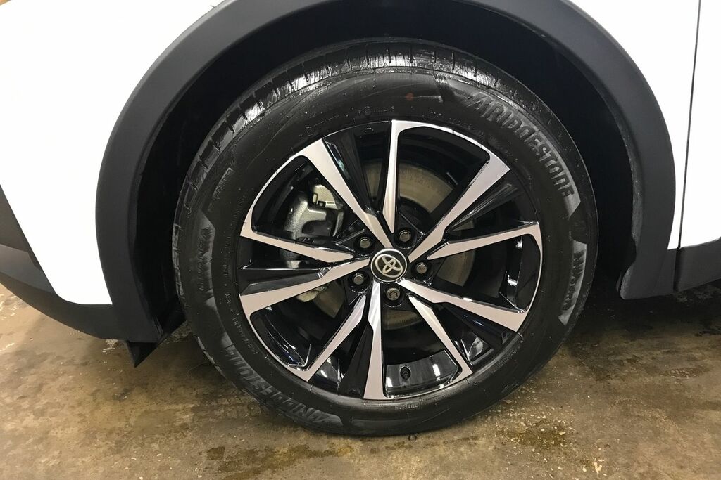 Toyota C-Hr 165Kw Design 77Kwh Blue #25