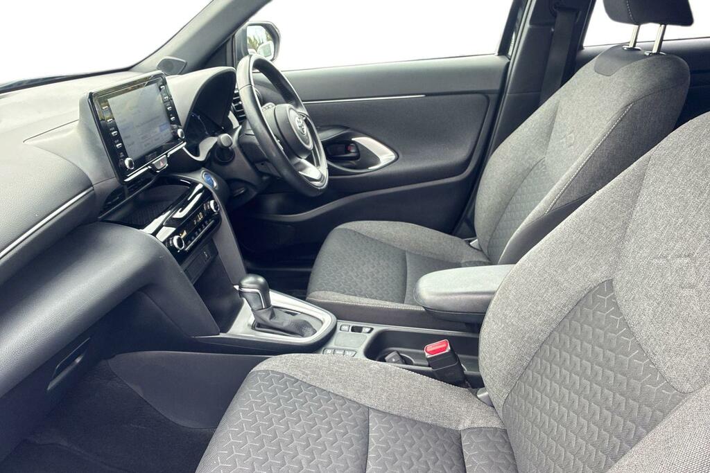 Toyota Yaris Cross 1.5 Vvt-h Design E-cvt Euro 6 Ss Black #5