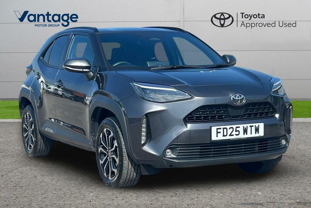 Toyota Yaris Cross 1.5 Vvt-h Design E-cvt Euro 6 Ss Grey