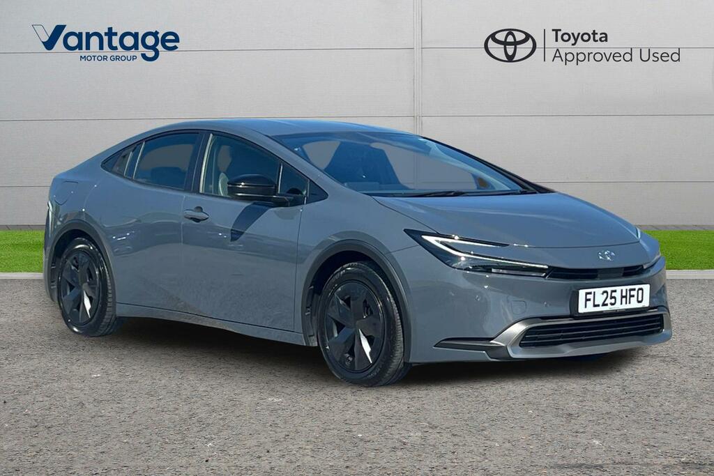 Toyota Prius 2.0 13.6Kwh Design Cvt Euro 6 Ss Grey