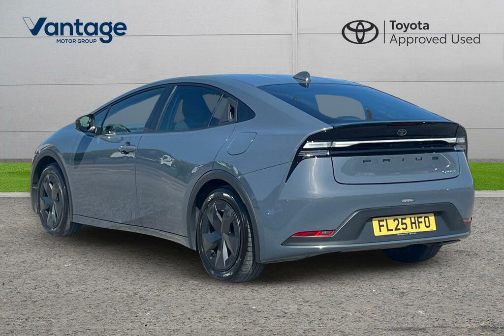 Toyota Prius 2.0 13.6Kwh Design Cvt Euro 6 Ss FL25HFO Grey #4