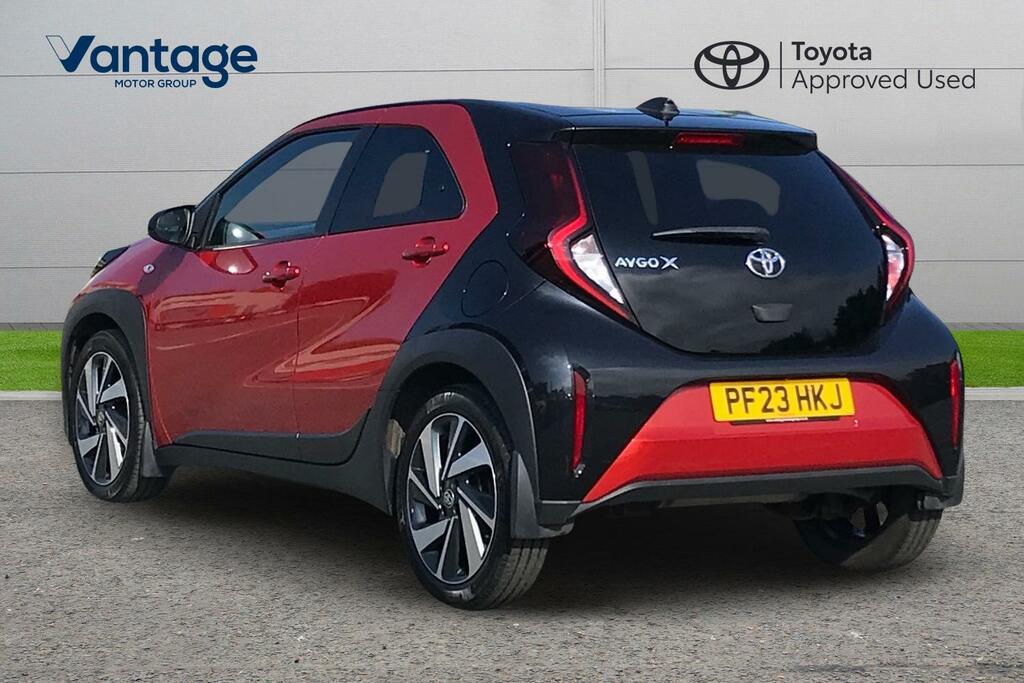 Toyota Aygo X 1.0 Vvt-i Edge Euro 6 Ss PF23HKJ Red #4