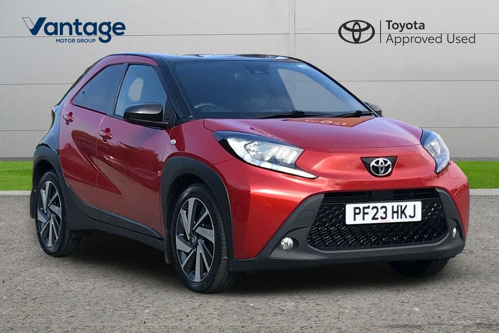 Toyota Aygo X 1.0 Vvt-i Edge Euro 6 Ss Red