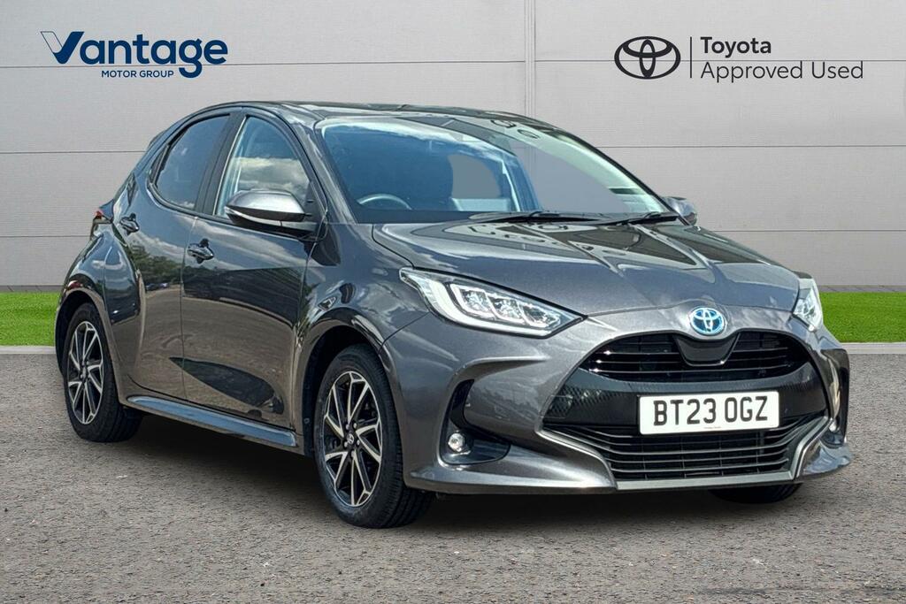 Toyota Yaris 1.5 Vvt-h Design E-cvt Euro 6 Ss Grey