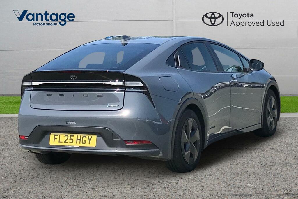 Toyota Prius 2.0 13.6Kwh Design Cvt Euro 6 Ss FL25HGY Grey #2