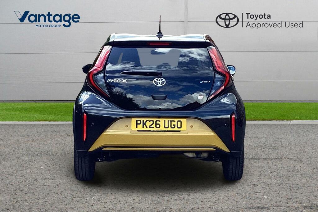 Toyota Aygo X 1.5H Gr Sport Cvt Euro 6 Ss Yellow #4