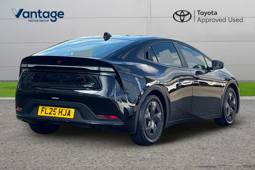 Toyota Prius 2.0 13.6Kwh Design Cvt Euro 6 Ss Black #2