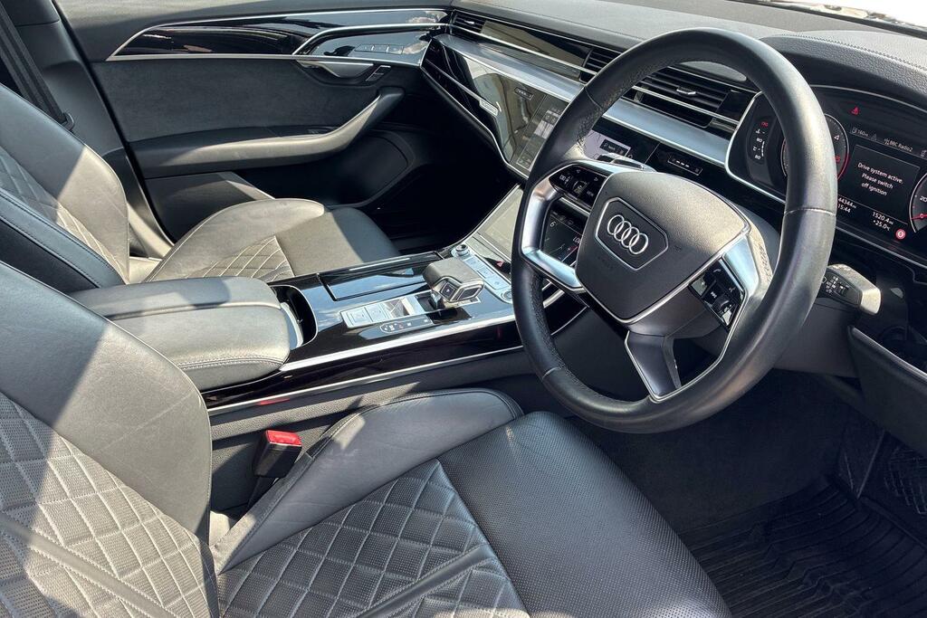 Audi A8 Saloon Black #10