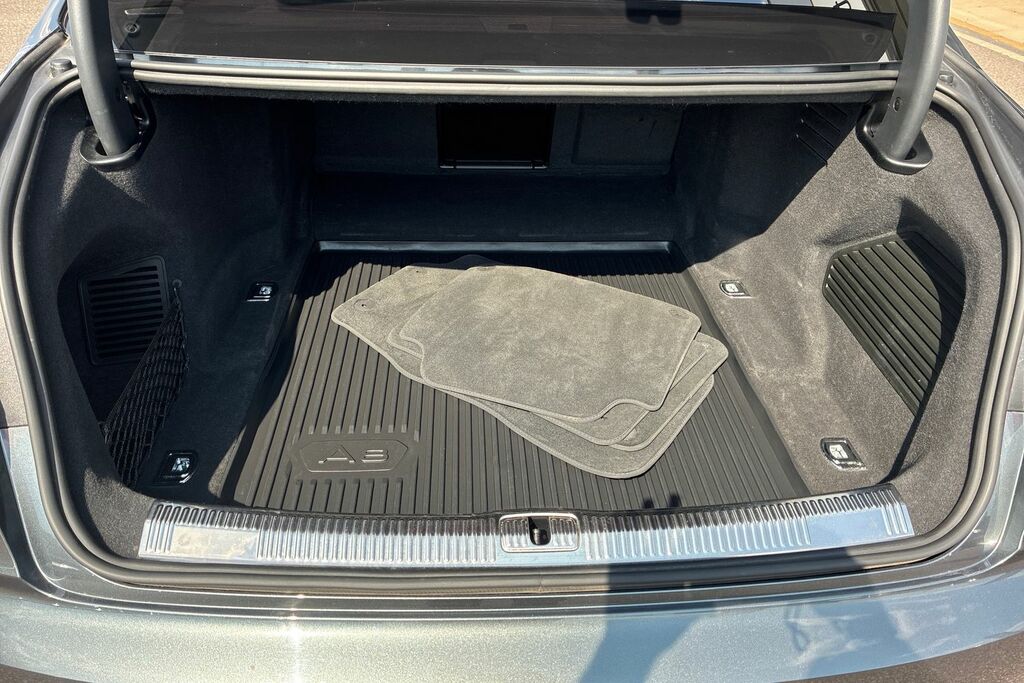 Audi A8 Saloon Black #24