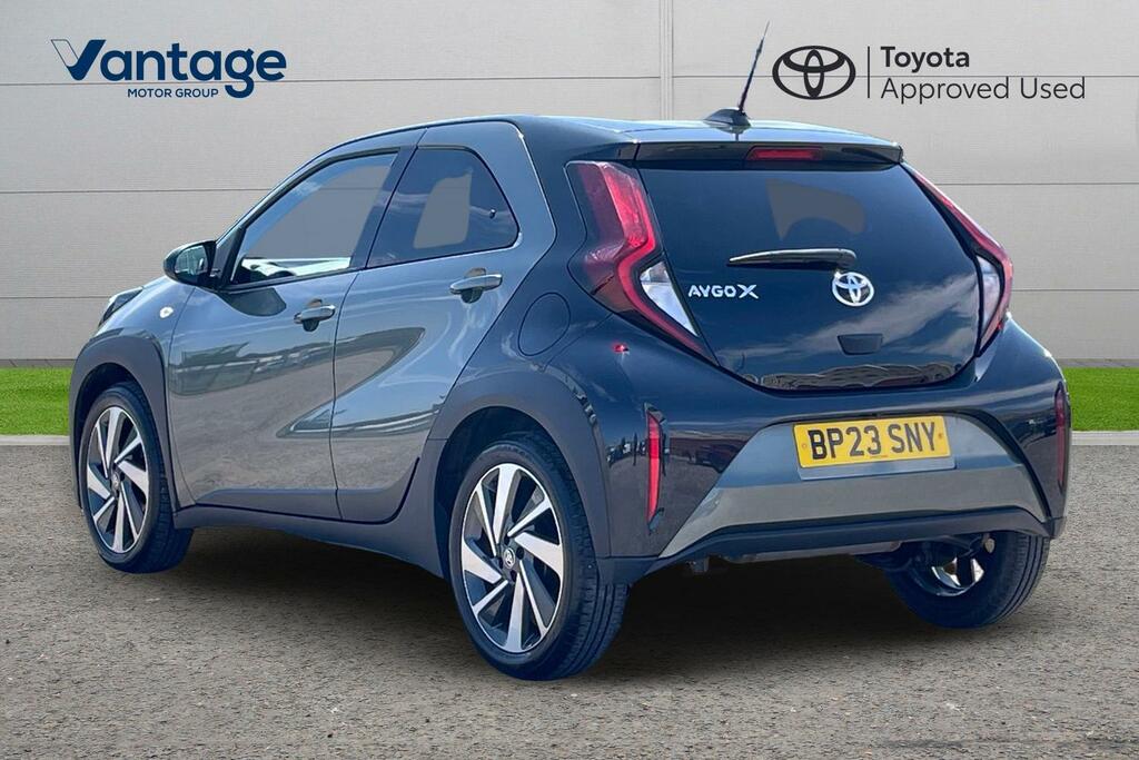 Toyota Aygo X 1.0 Vvt-i Edge X-shift Euro 6 Ss BP23SNY Green #4