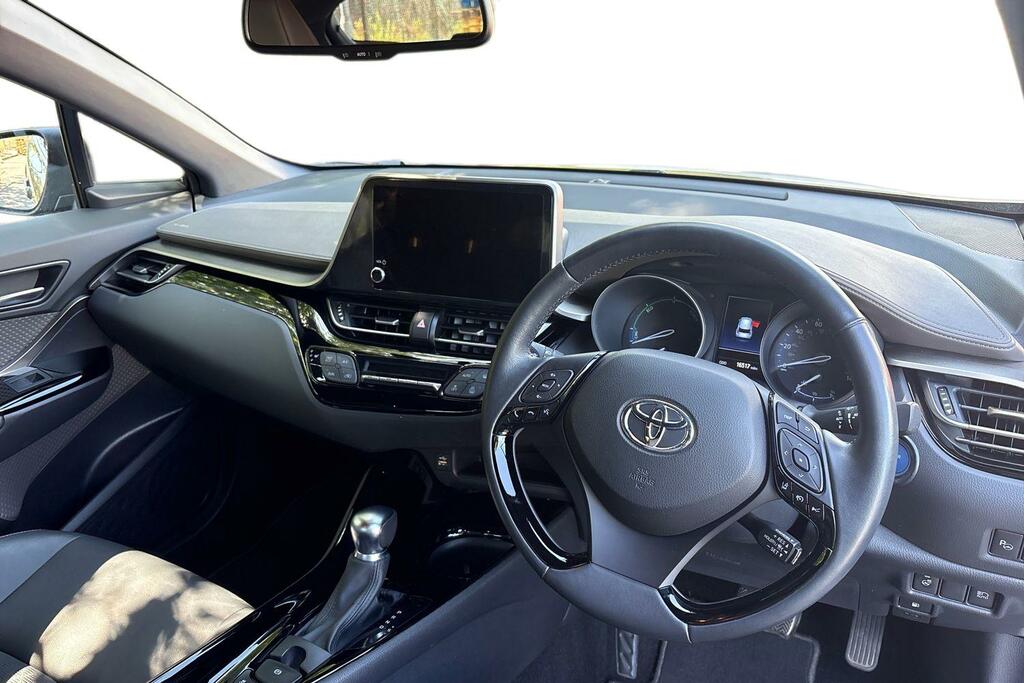 Toyota C-Hr 2.0 Vvt-h Excel Cvt Euro 6 Ss Purple #3