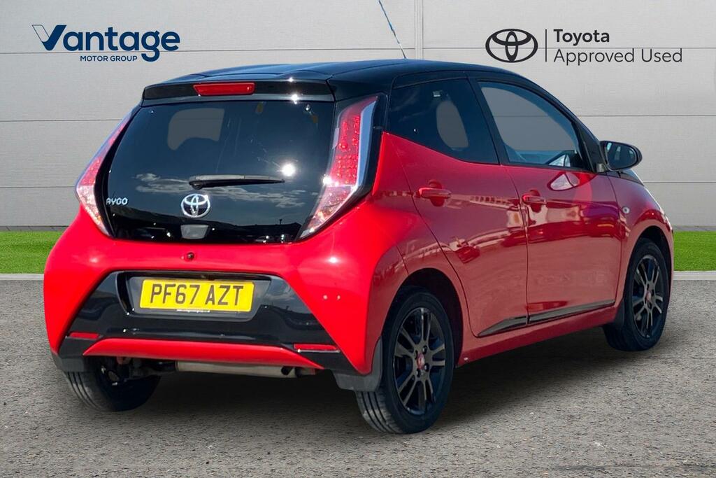 Toyota Aygo 1.0 Vvt-i X-cite 4 Red Bi-tone Euro 6 Red #2