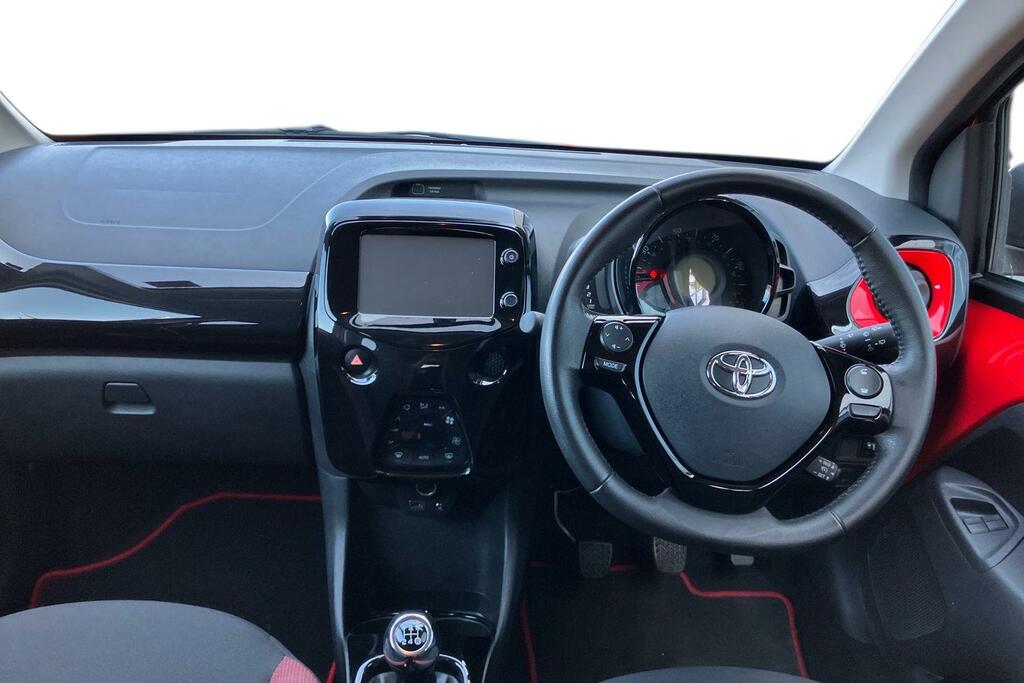 Toyota Aygo 1.0 Vvt-i X-cite 4 Red Bi-tone Euro 6 Red #6