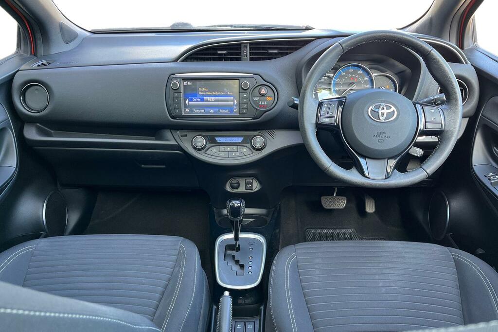 Toyota Yaris 1.5 Vvt-h Orange Edition Hatchback Hybr NX66LLZ Orange #6