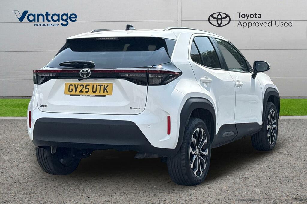 Toyota Yaris Cross 1.5 Vvt-h Design E-cvt Euro 6 Ss GV25UTK White #2
