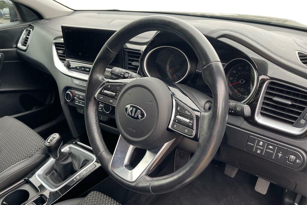 Kia Xceed 1.0T Gdi Isg 3 #10