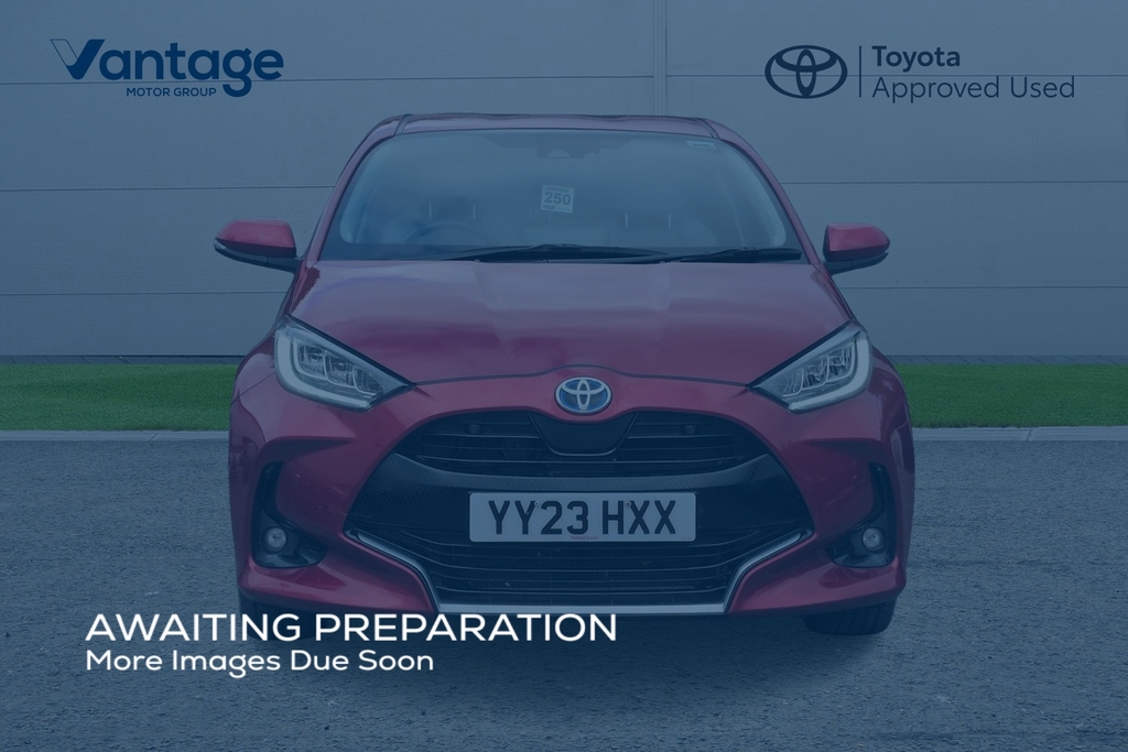 Toyota Yaris 1.5 Vvt-h Excel E-cvt Euro 6 Ss Red