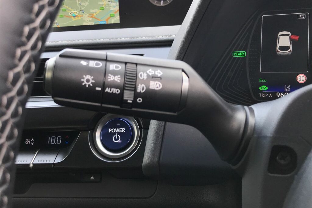 Lexus UX 250H 2.0 Cvt Without Nav Grey #38