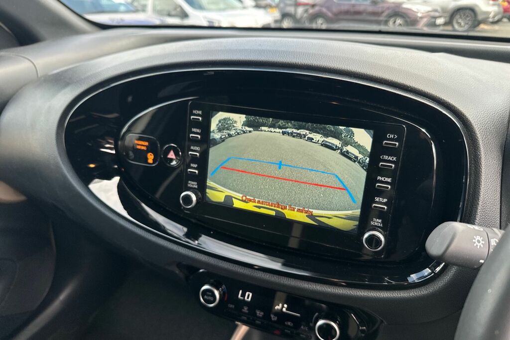 Toyota Aygo X Edge White #30