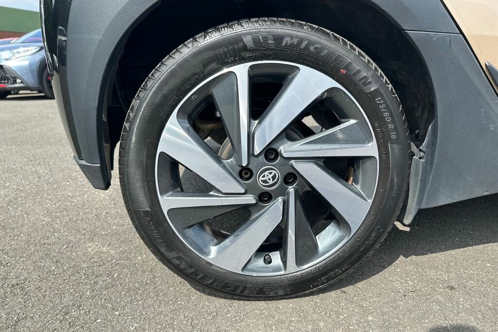Toyota Aygo X Edge White #25