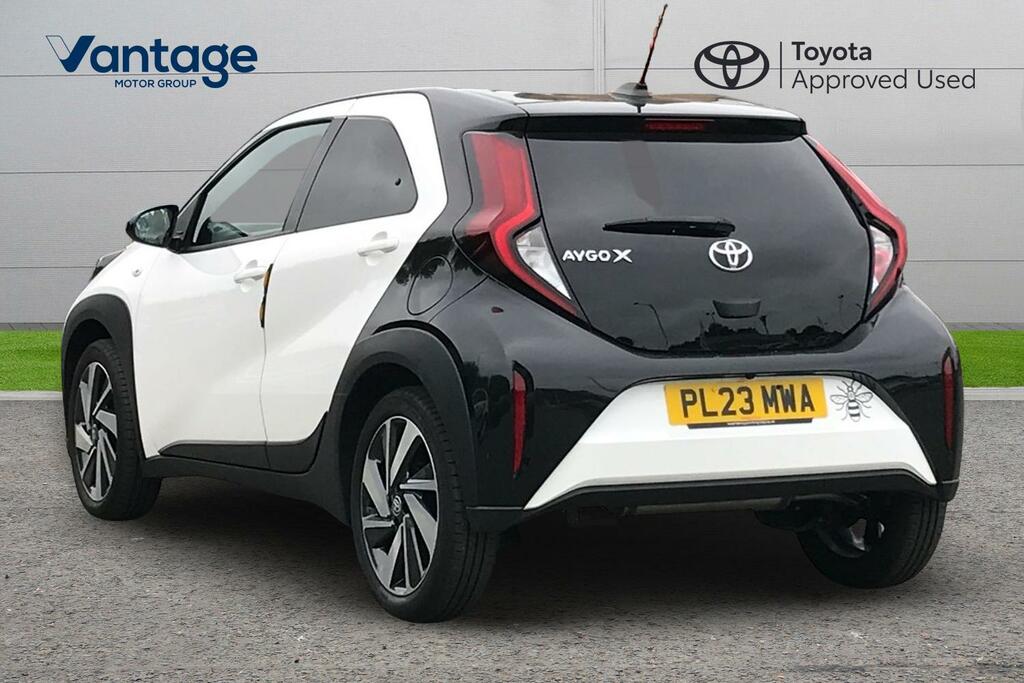 Toyota Aygo X 1.0 Vvt-i Edge Euro 6 Ss White #4
