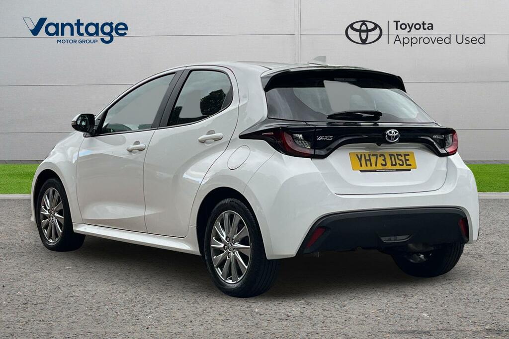 Toyota Yaris 1.5 Vvt-h Icon Hatchback Hybrid E-cvt E YH73DSE White #4