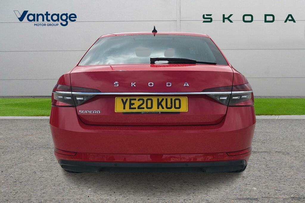Skoda Superb 2.0 Tdi Cr Se L Dsg Red #4