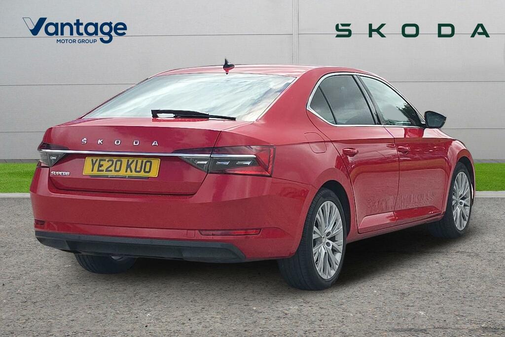 Skoda Superb 2.0 Tdi Cr Se L Dsg Red #3