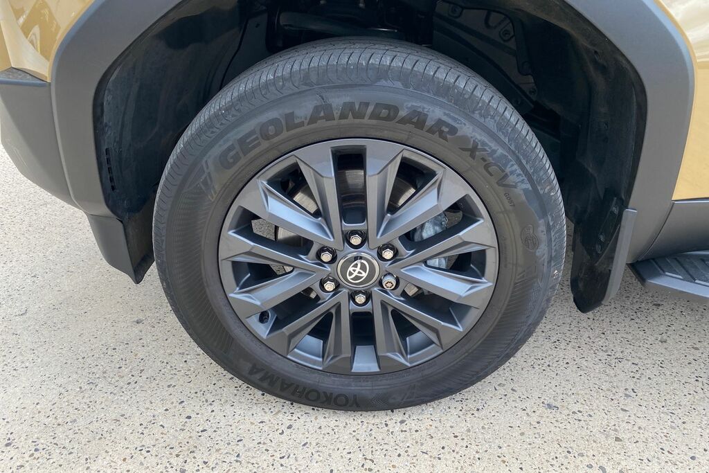 Toyota Land Cruiser D-4d Active 202 Bhp Black #41