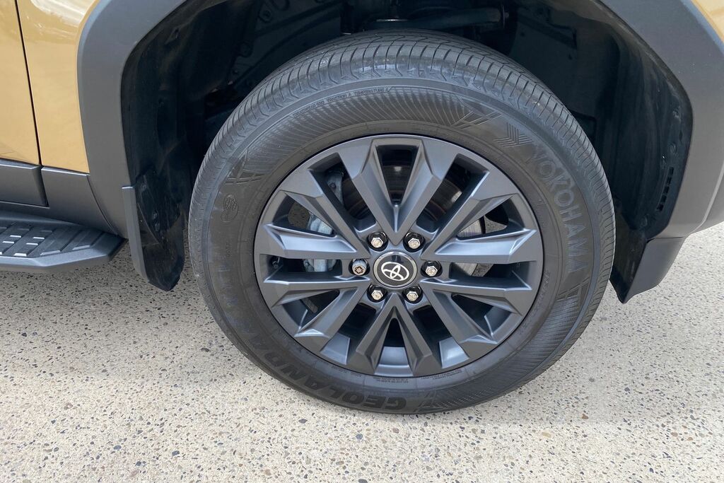 Toyota Land Cruiser D-4d Active 202 Bhp Black #40