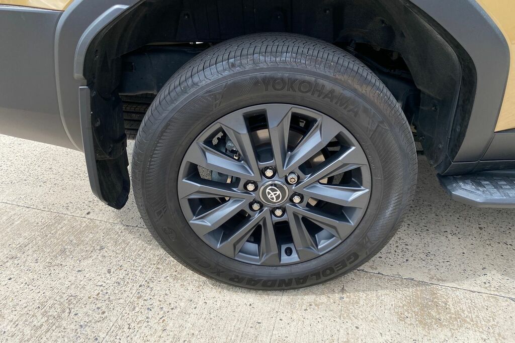 Toyota Land Cruiser D-4d Active 202 Bhp Black #39