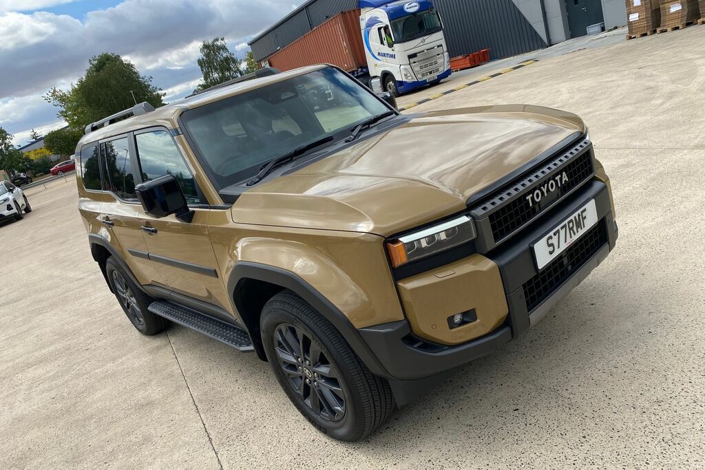 Toyota Land Cruiser D-4d Active 202 Bhp Black #44